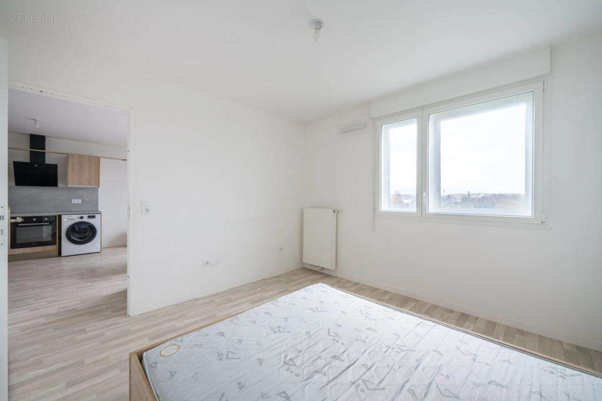 Appartement à STAINS