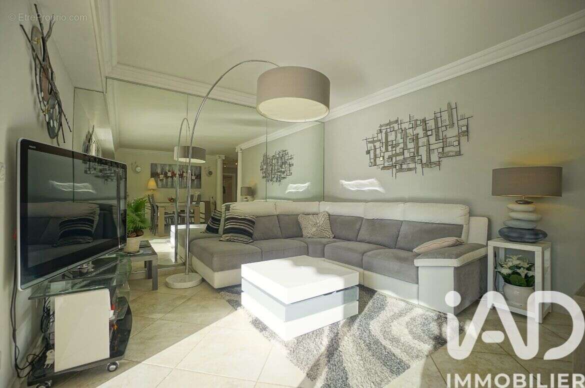 Photo 4 - Appartement à MANDELIEU-LA-NAPOULE