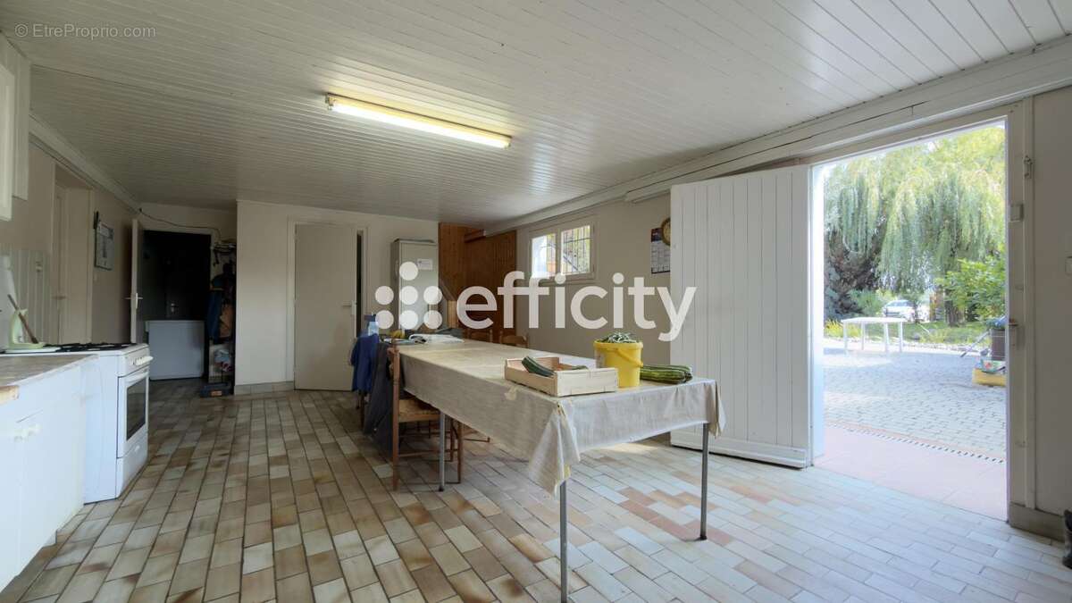 Maison à BEAUREPAIRE