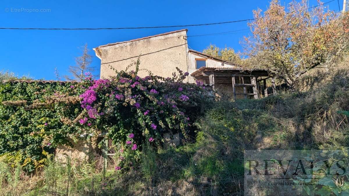 Maison à CONTES
