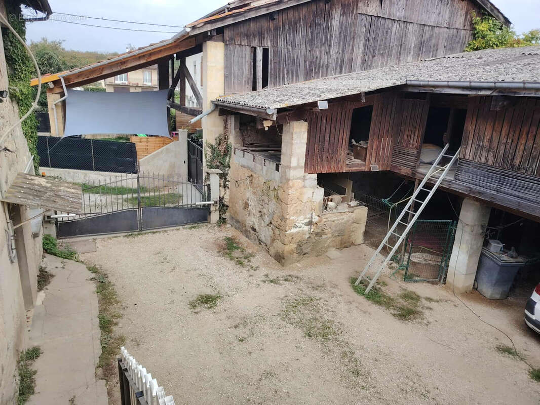 Maison à SAINT-ROMANS