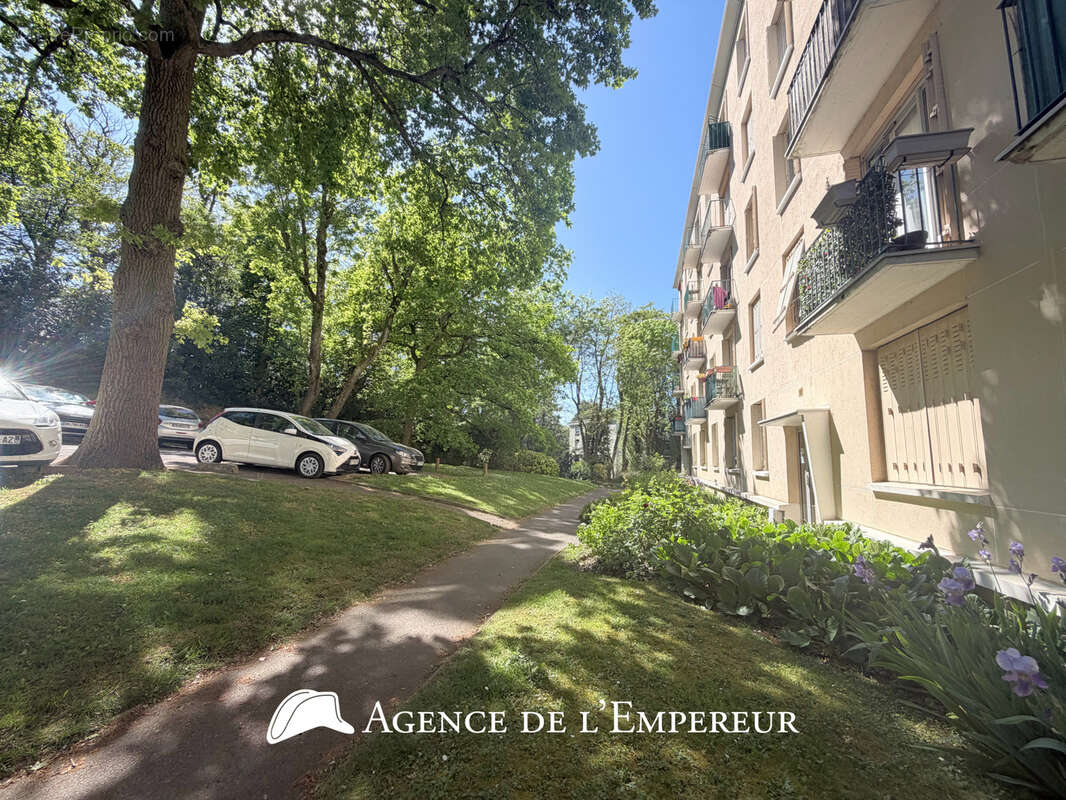 Appartement à RUEIL-MALMAISON