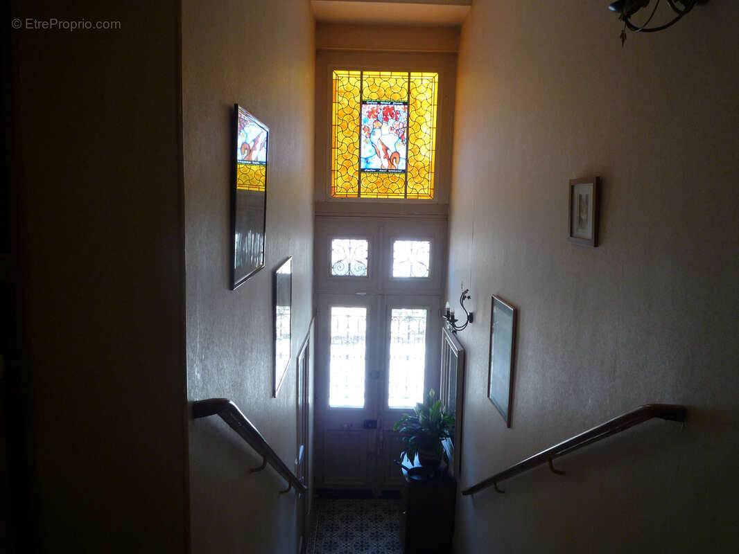 CHATEAU THIERRY  à vendre belle maison bourgeoise de 254 m2 dans un parc clos de 1372 m2 - photo 22
