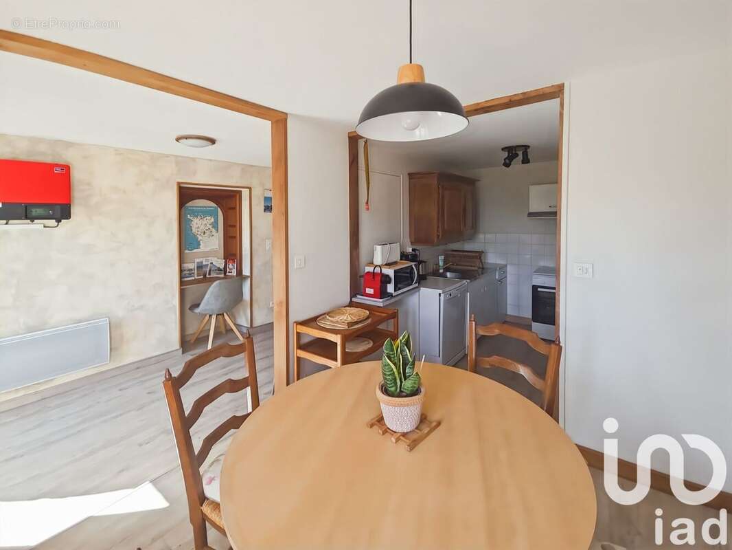 Maison 207 m² à Bricqueville-La-Blouette  - photo 8