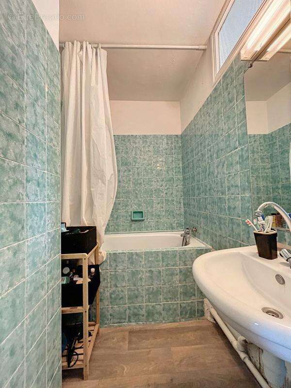 Appartement à LE PONTET