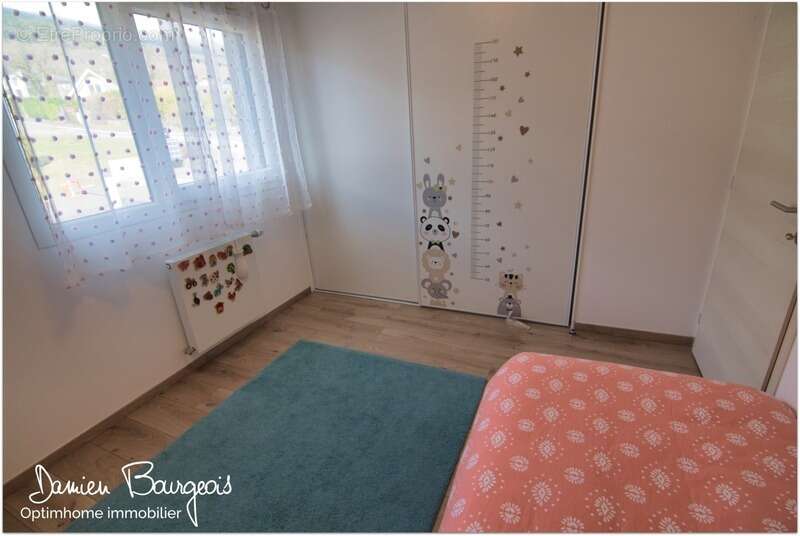 Appartement à CROZET