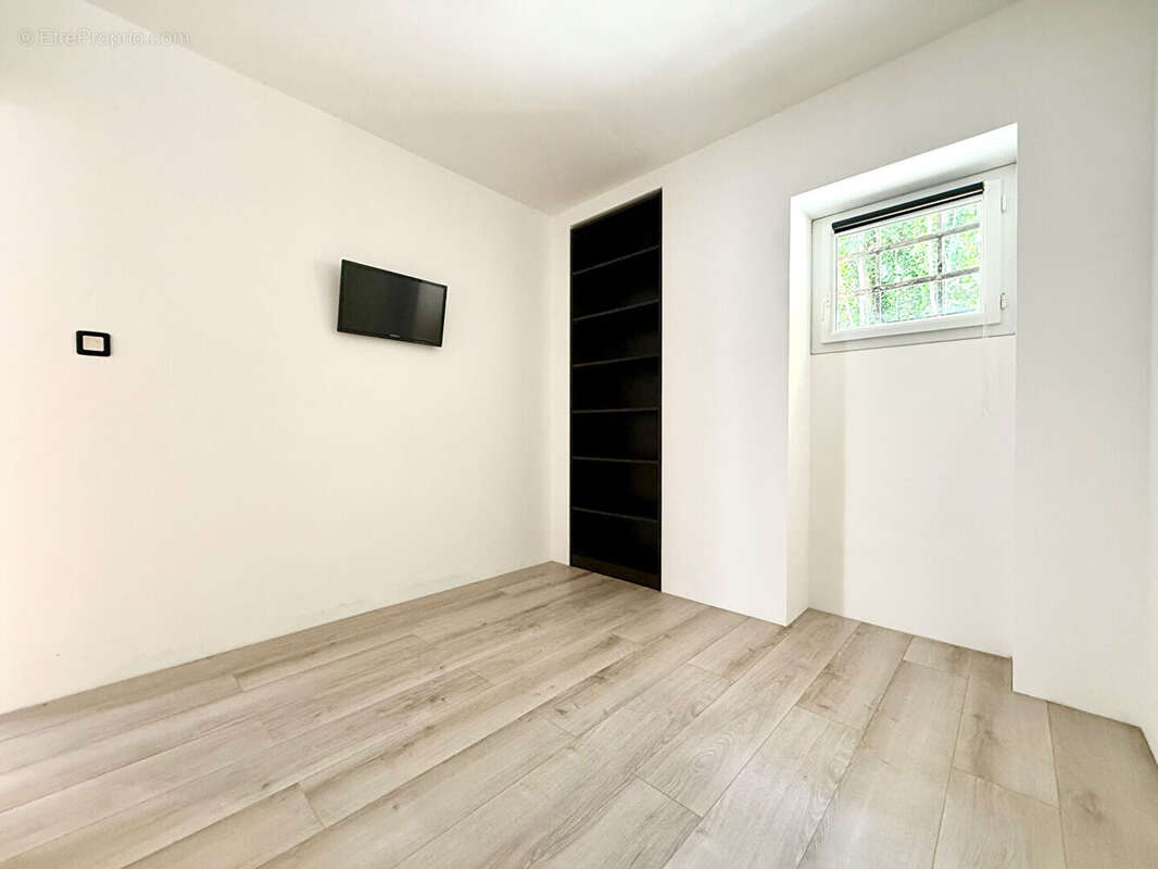 Appartement à rénover - Issou - 3 pièces - 50 m2 - photo 7