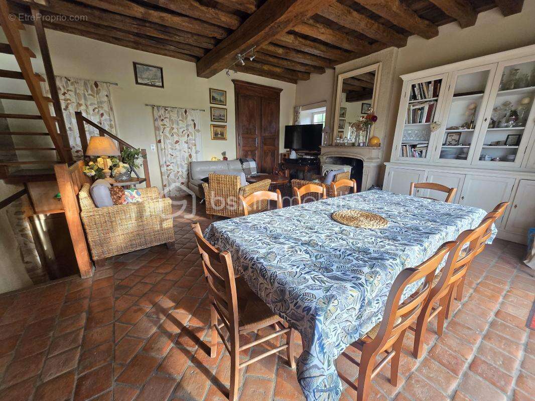 Magnifique Corps de Ferme de 188 m² à Chaulgnes - photo 6