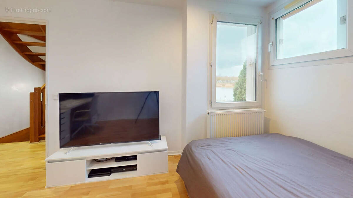 Appartement à SERRIS