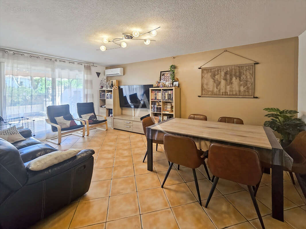 Appartement à MARSEILLE-11E