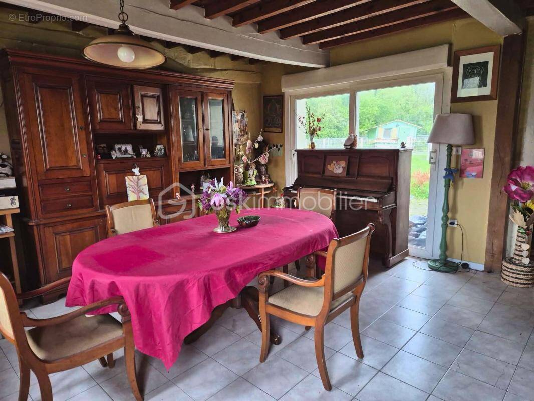 Maison à VIRONCHAUX