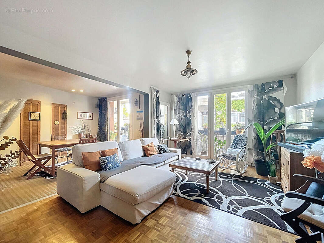 Appartement à MARSEILLE-9E