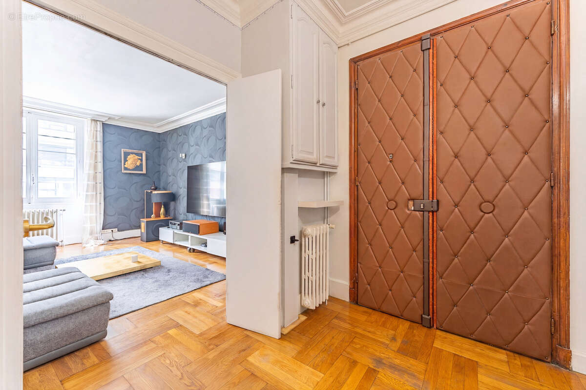 Appartement à LYON-6E