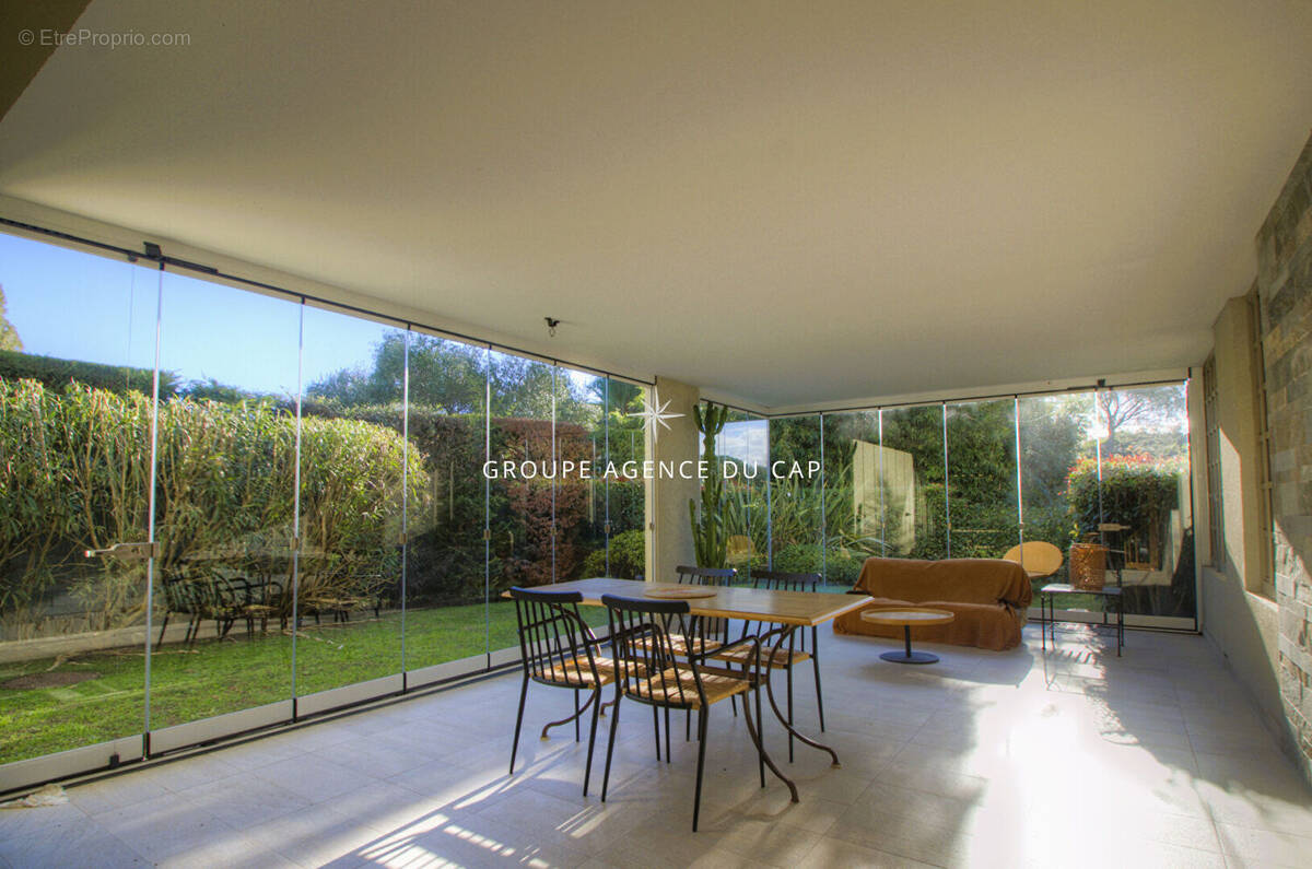 Appartement à SAINT-RAPHAEL