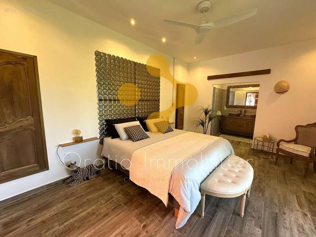 Maison à SAINT-PHILIPPE