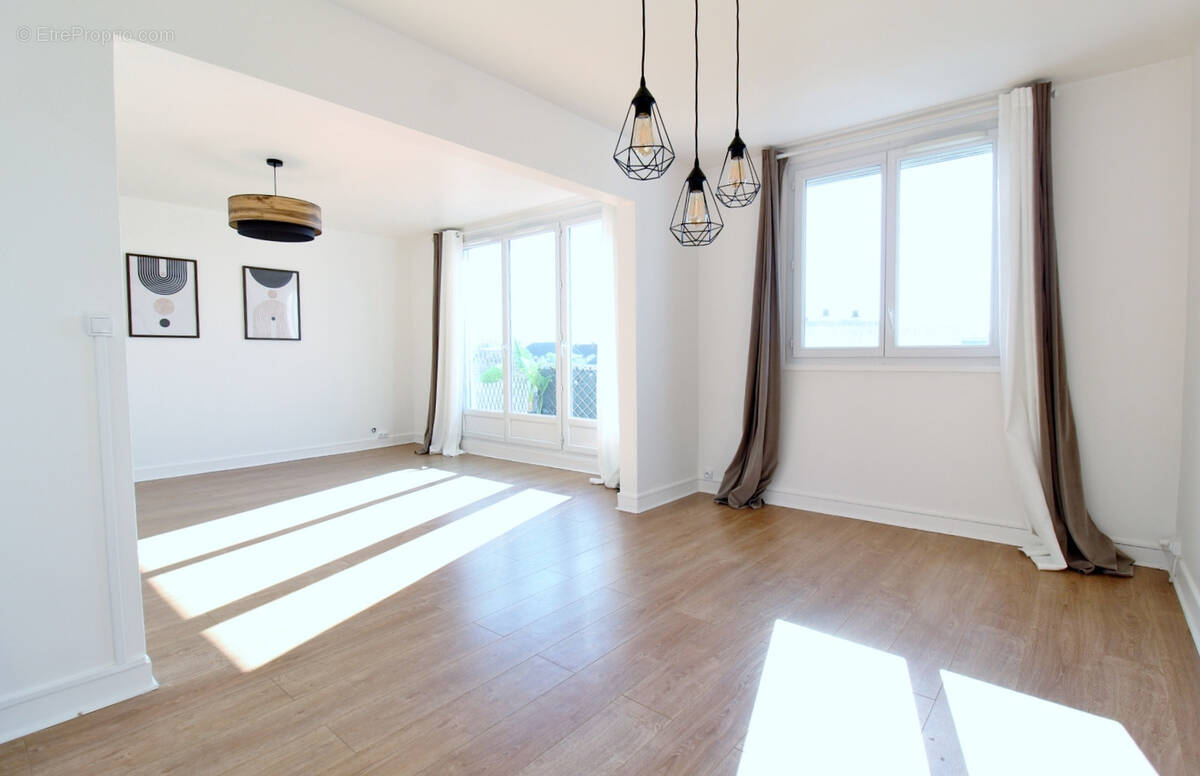 Appartement à PONTOISE