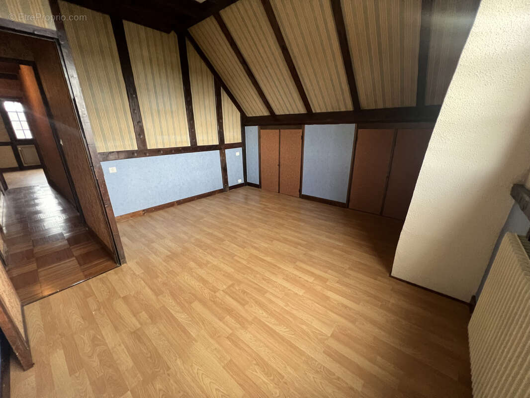 Maison à VOISCREVILLE