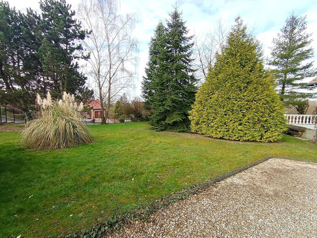 Maison à BRUAY-LA-BUISSIERE