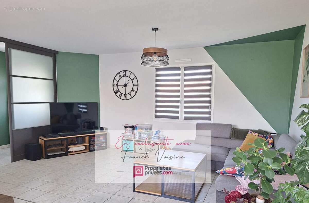 Maison à VENDRENNES