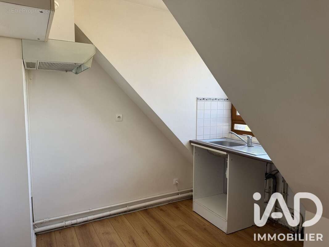 Appartement 36 m² à Montereau-Fault-Yonne  - photo 8