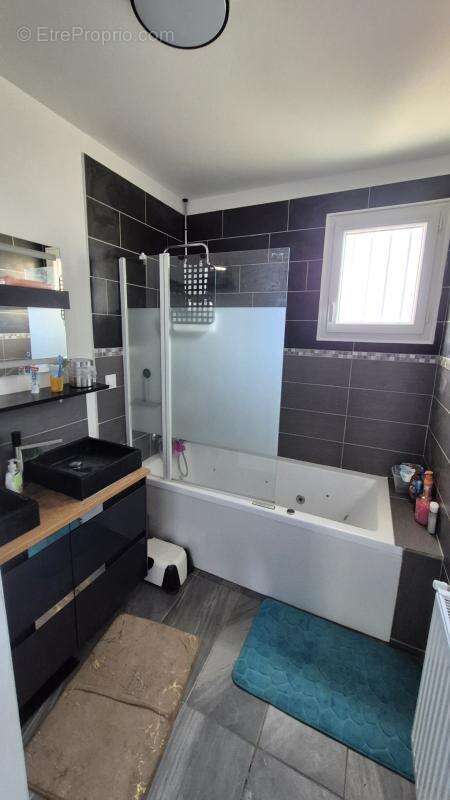 Maison à LA SUZE-SUR-SARTHE