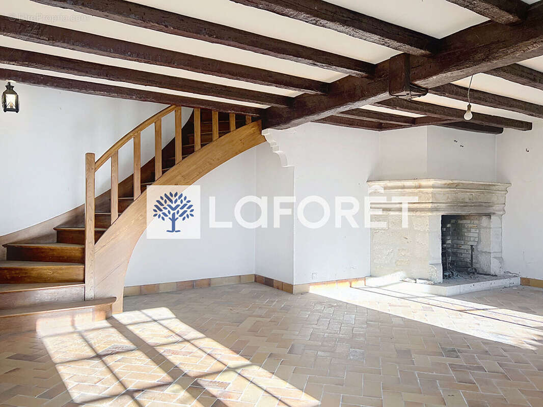 Maison à SAINT-LOUP-LAMAIRE