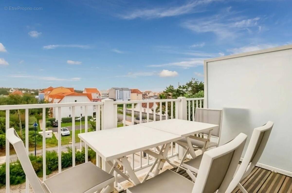 Appartement à CAMIERS