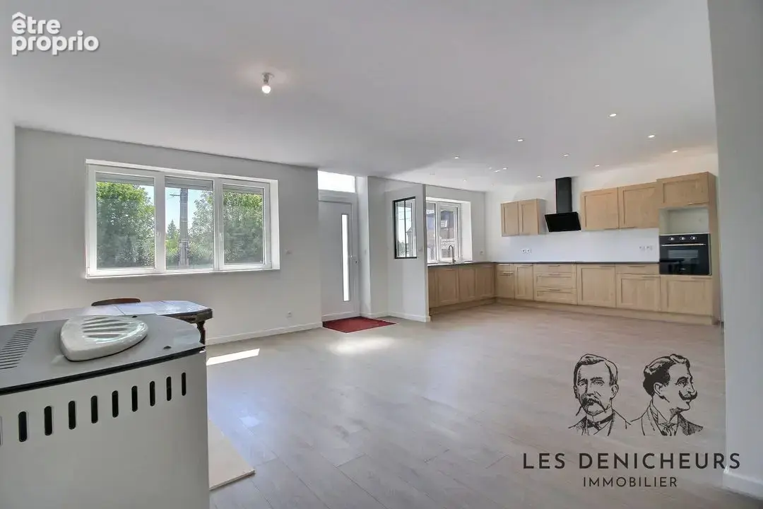 Maison 9 pièces 185 m² à vendre à Wignehies (59212) - photo 2