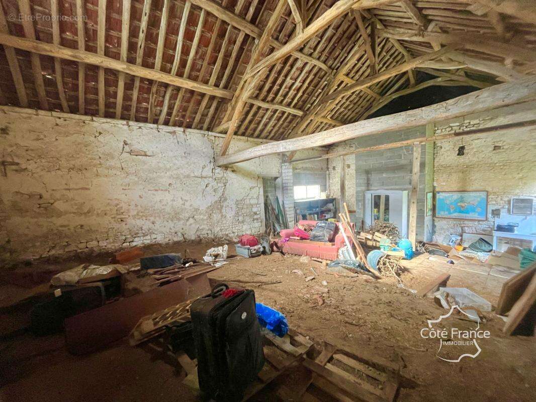 Maison à FONTENAILLES