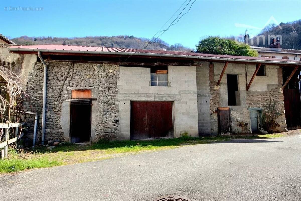 Maison à VILLARD-BONNOT