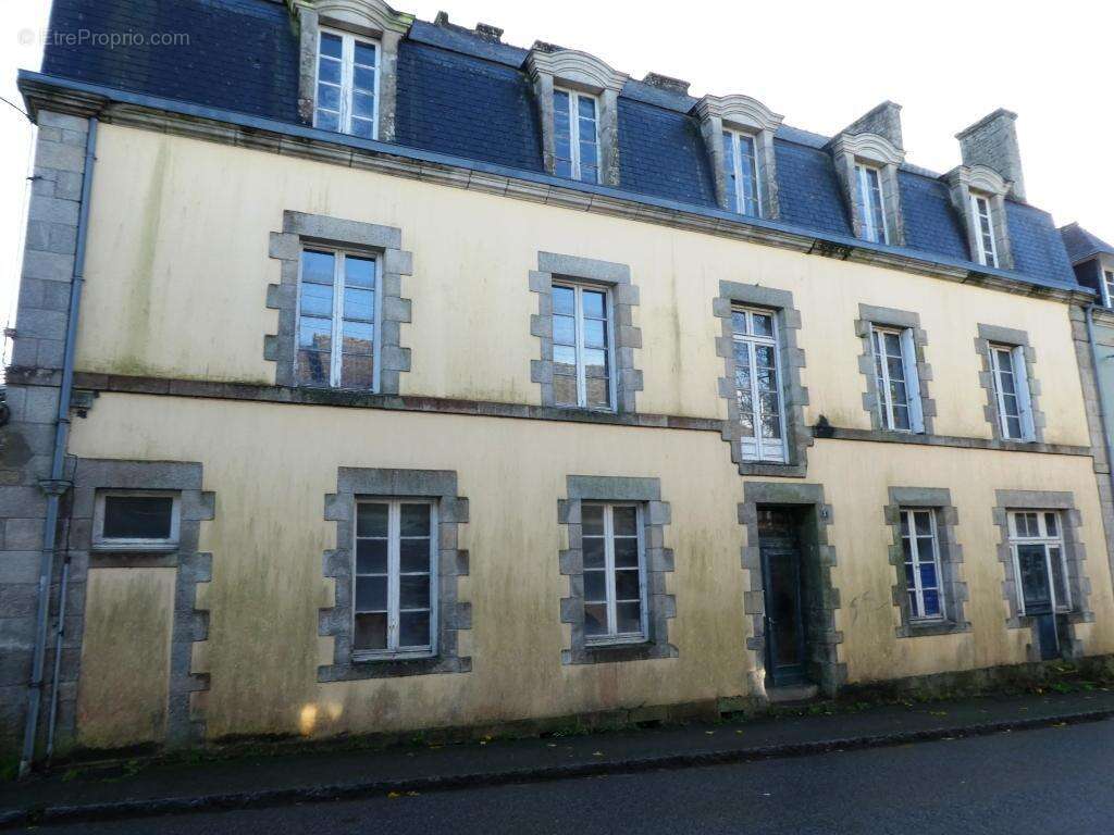 Maison à GUEMENE-SUR-SCORFF