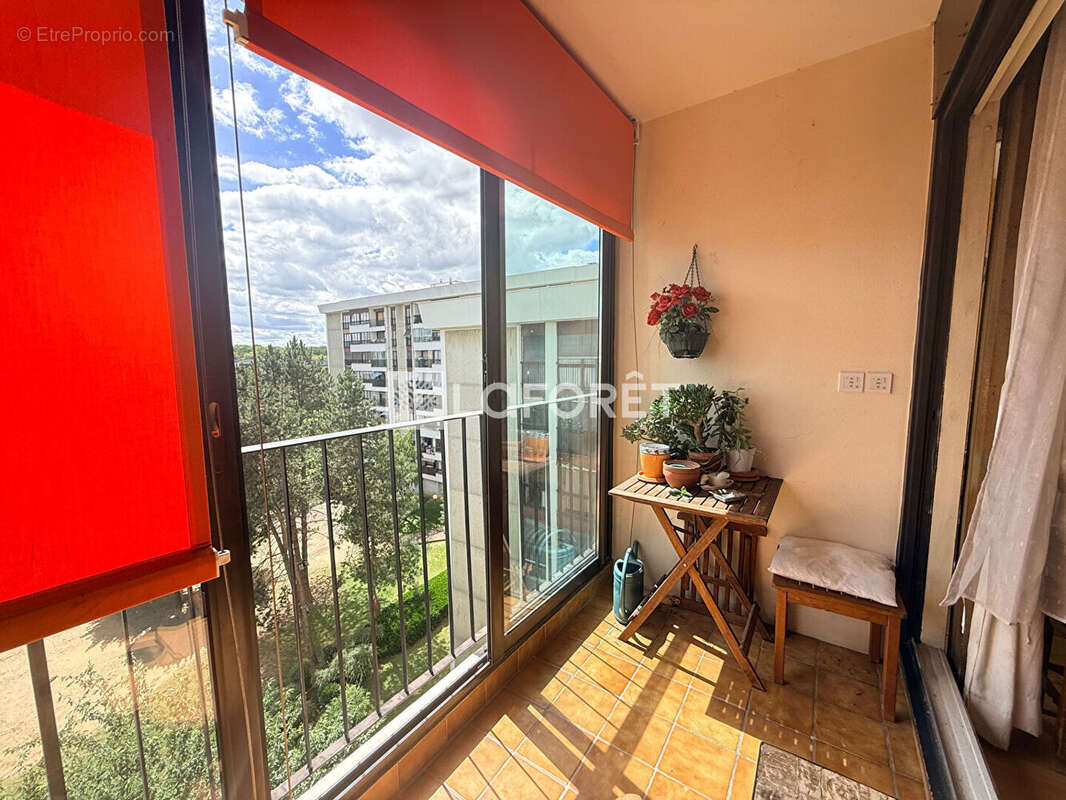 Appartement à LES MUREAUX