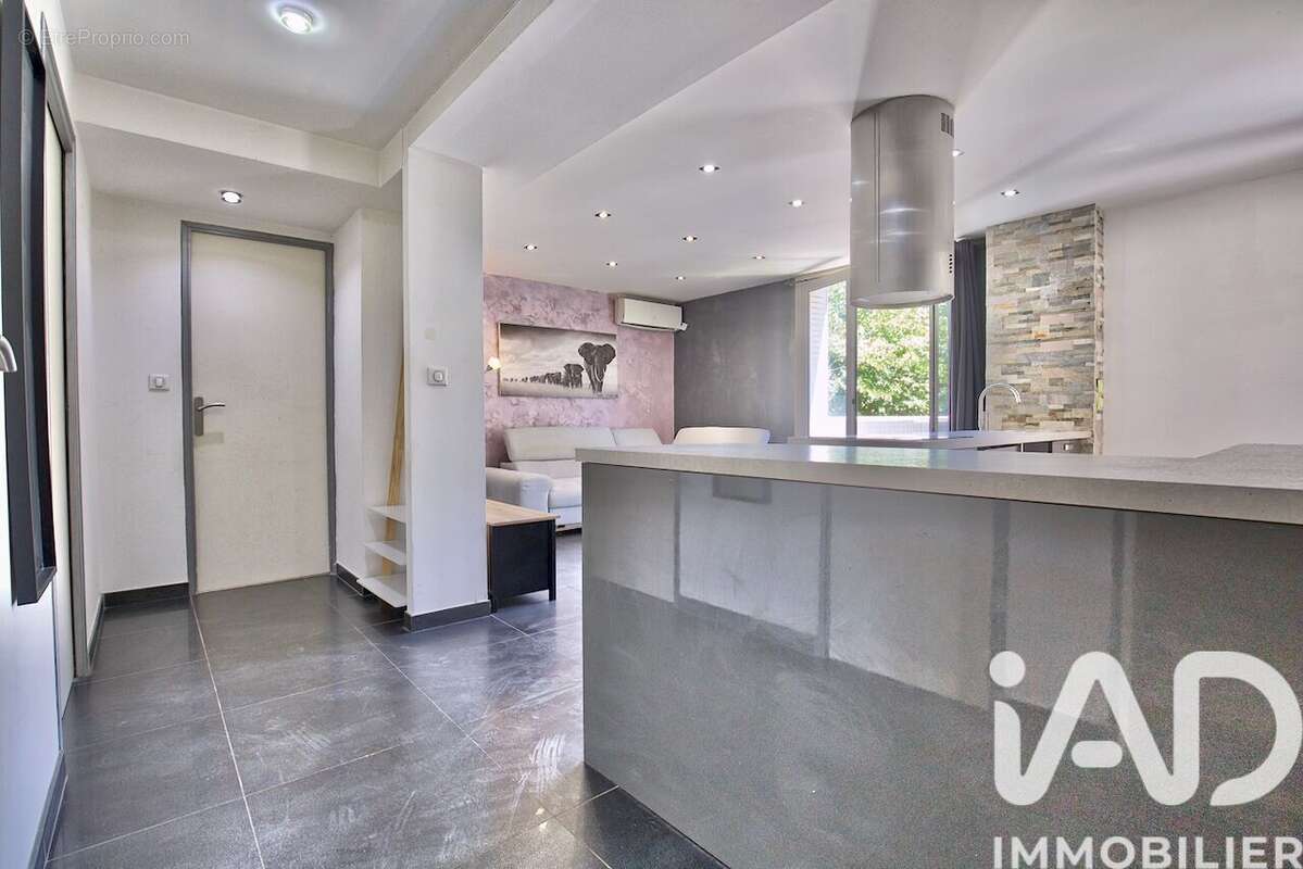 Photo 4 - Appartement à MARSEILLE-10E