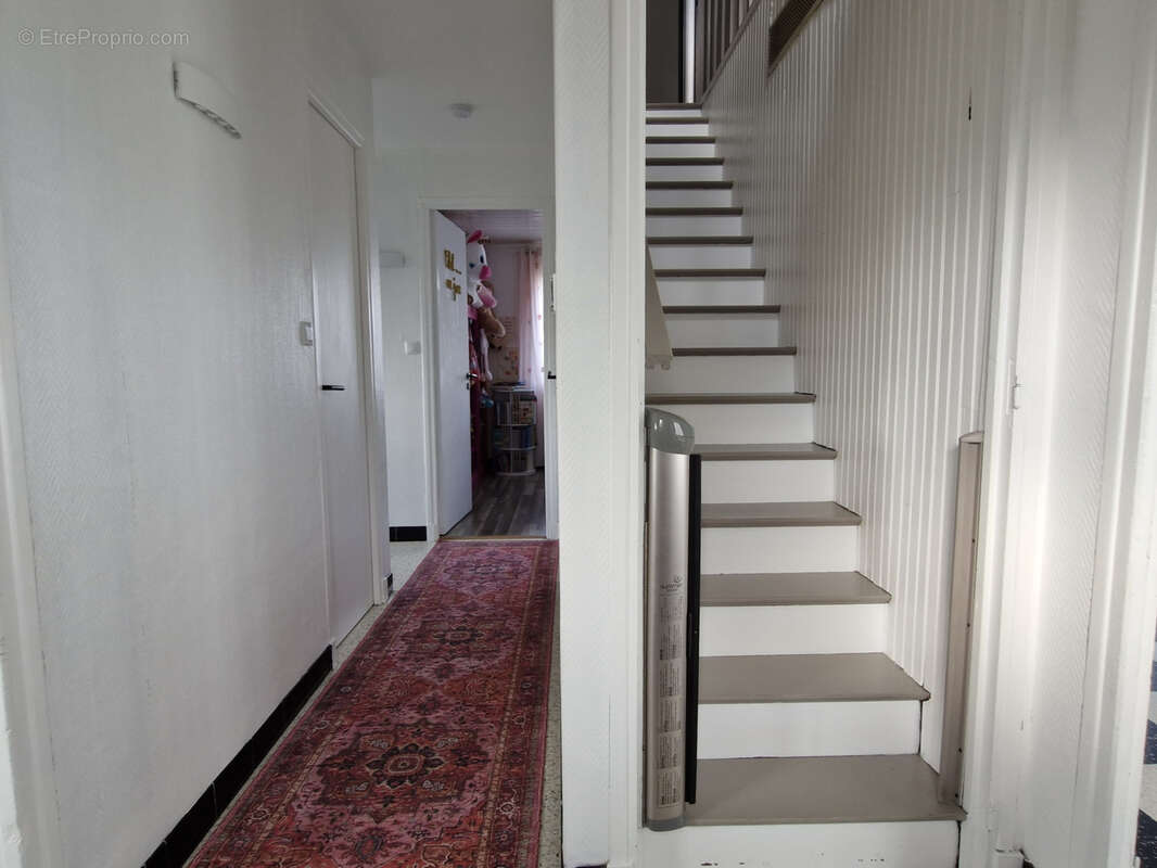 Maison à SACY-LE-GRAND