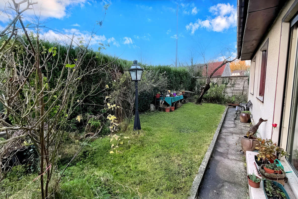 Maison à NANTEUIL-LES-MEAUX