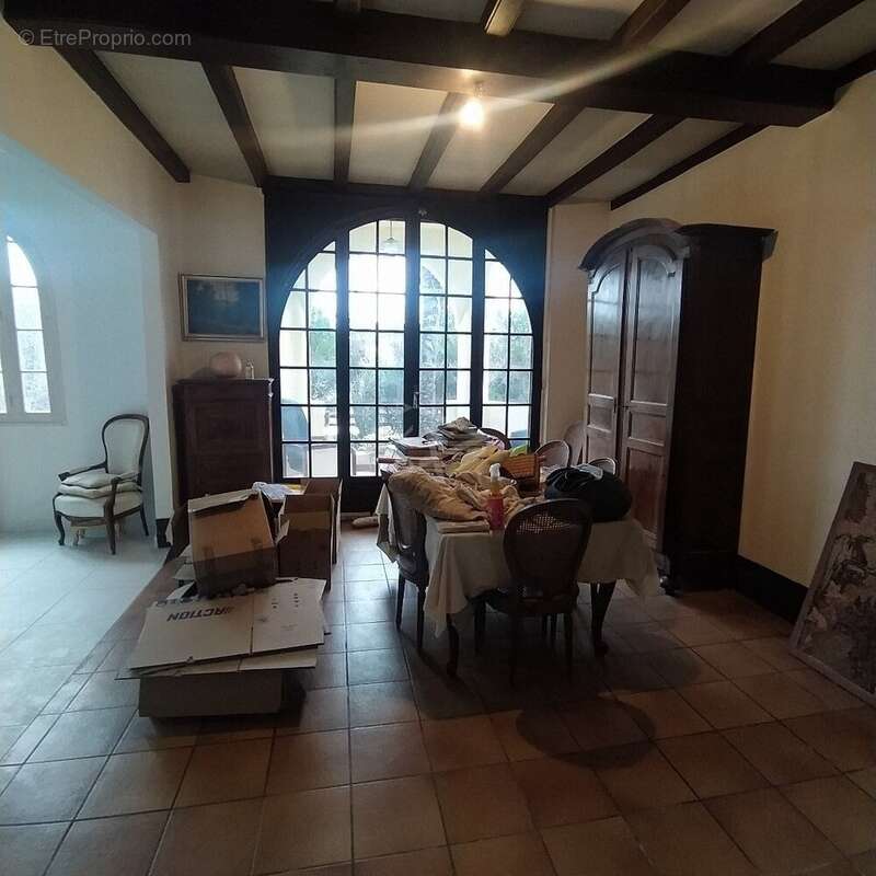 Maison à VILLENAVE-D'ORNON