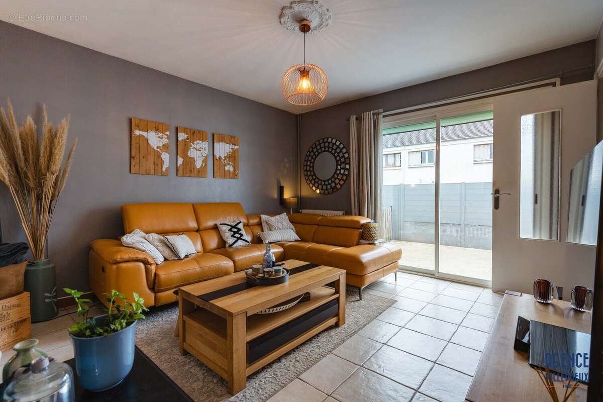 Maison à VILLEPREUX