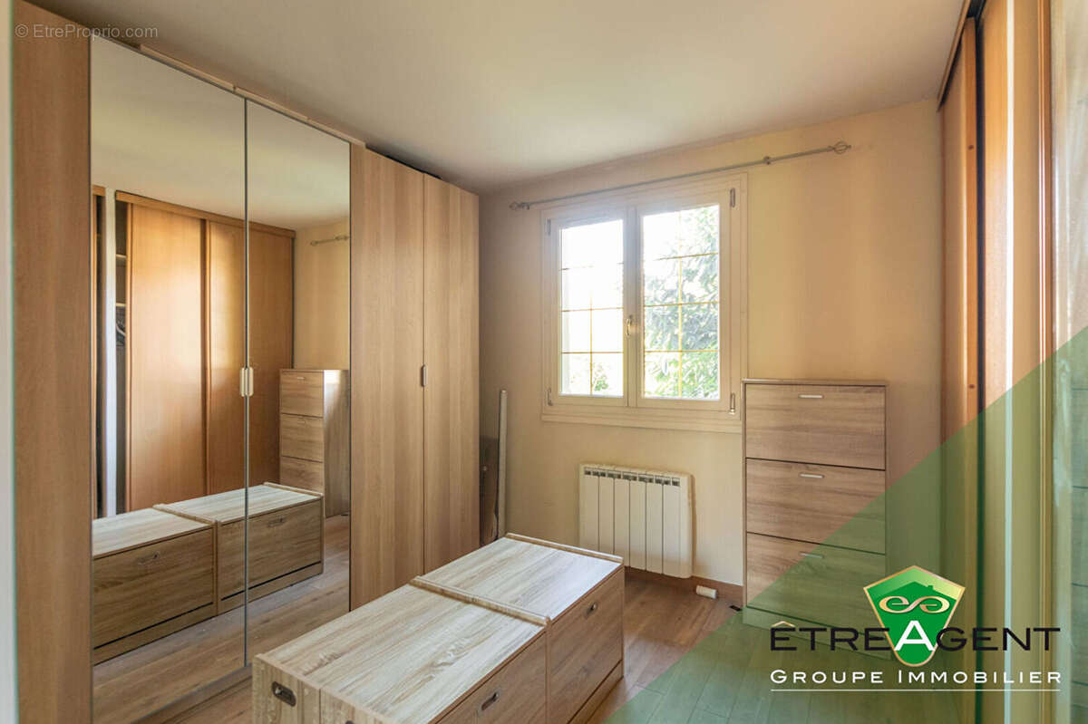 Maison à VERNEUIL-SUR-SEINE