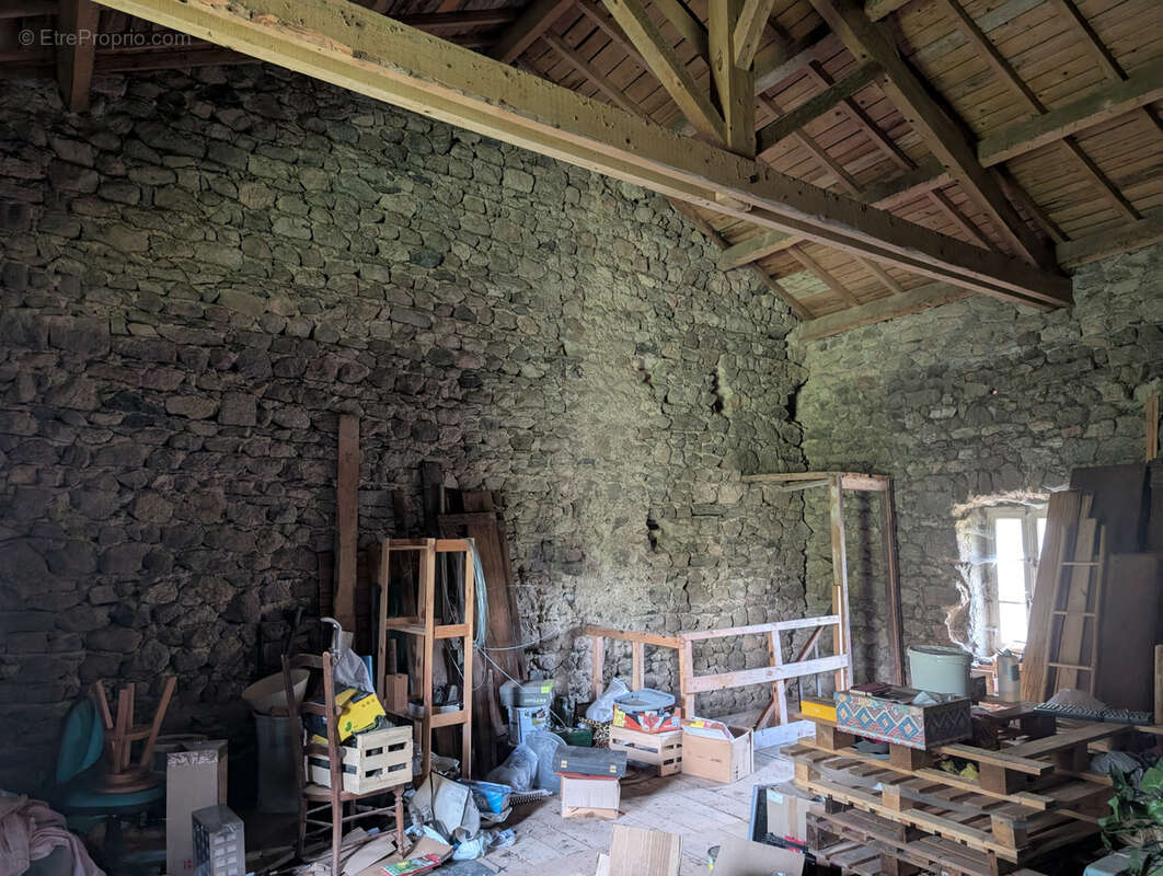 Maison à SAINT-JEAN-D'AUBRIGOUX