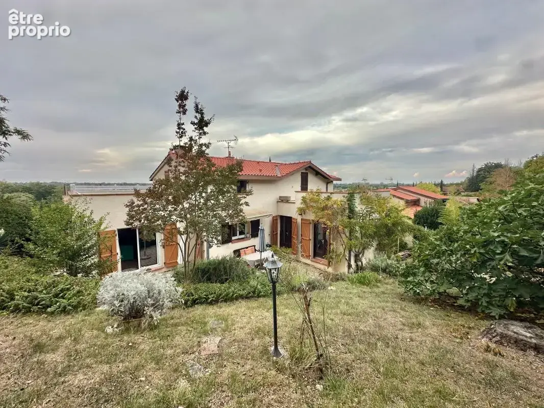 Maison T6 - secteur du Barry - photo 14