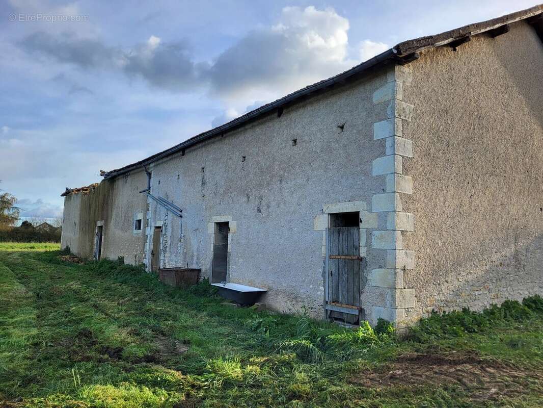 Maison à SAINT-SAVIN