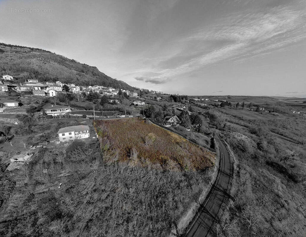 Terrain à SAINT-VINCENT