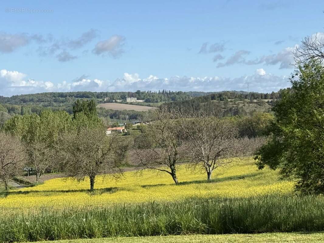 Maison à TOCANE-SAINT-APRE