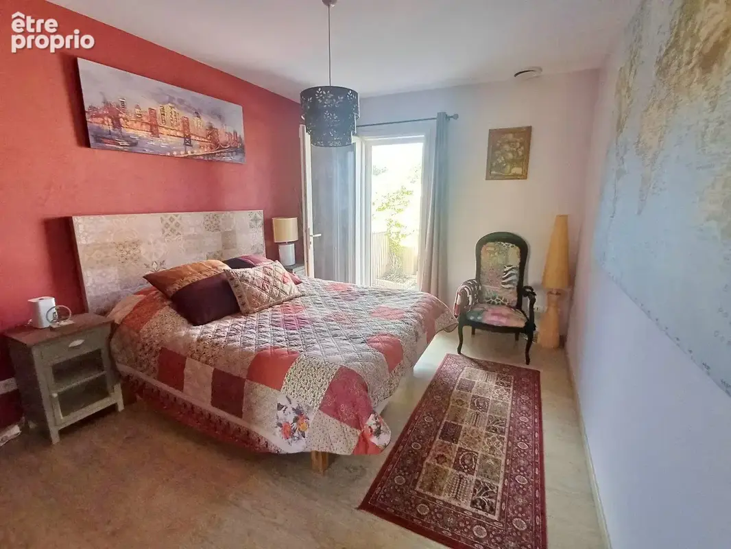 Magnifiqe villa avec vue dégagée, piscine, cuisine d'été et garage - photo 8