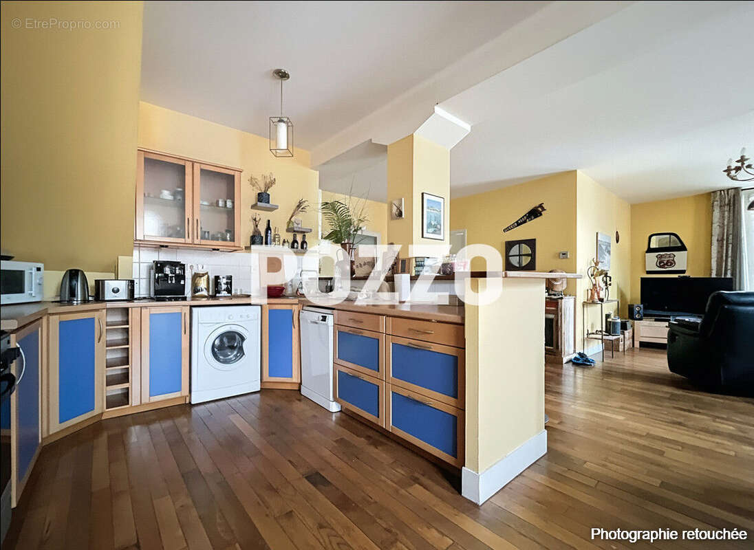 Appartement à VILLEDIEU-LES-POELES