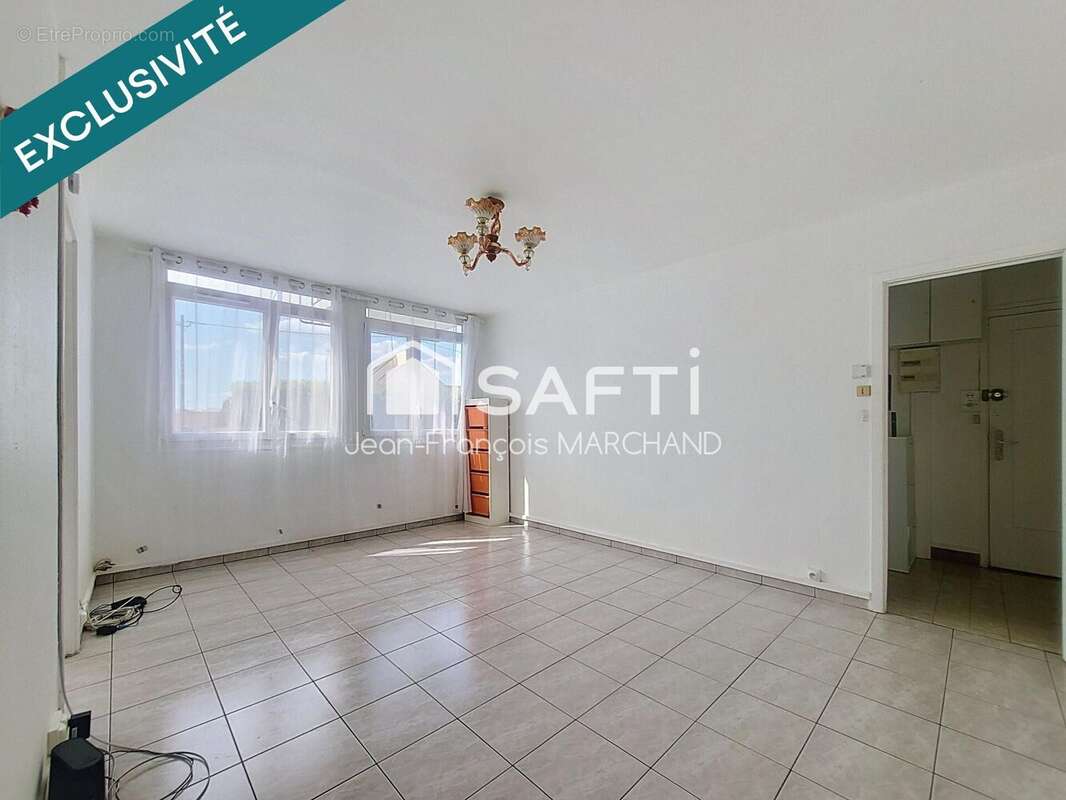 Photo 2 - Appartement à POISSY