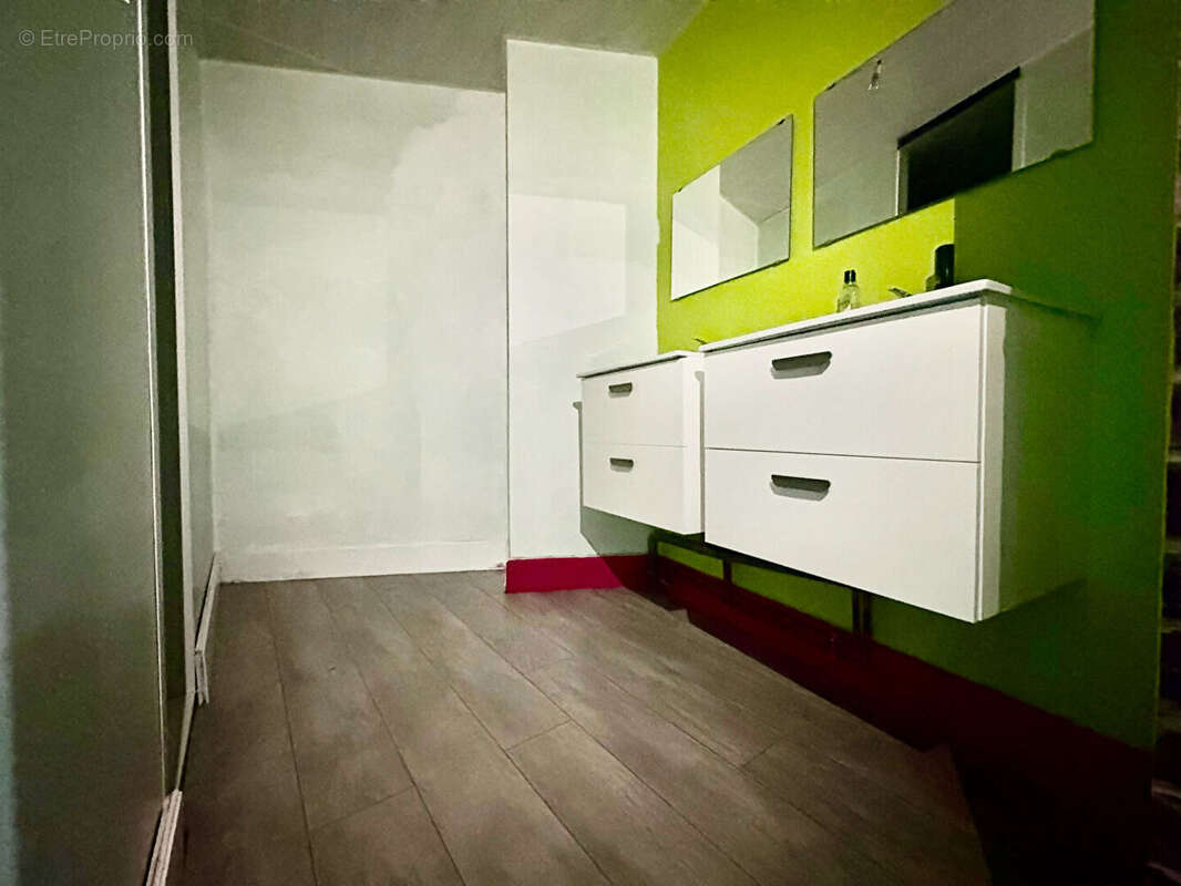 Maison à SAINS-RICHAUMONT