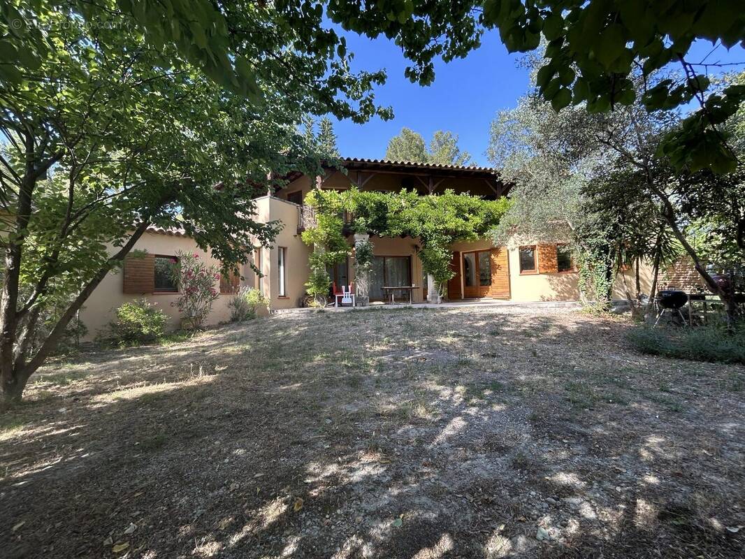 Maison à SAINT-VINCENT-DE-BARBEYRARGUES