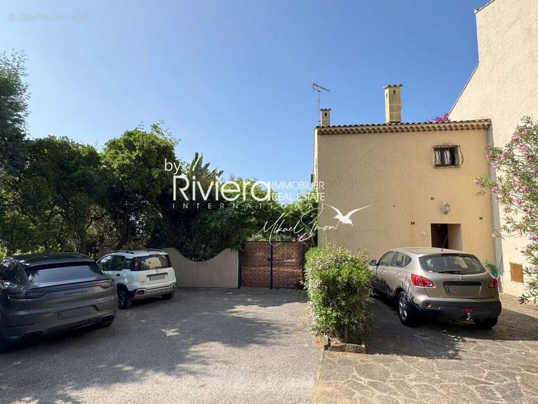 Maison à LE LAVANDOU