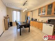 Appartement à BORNEL